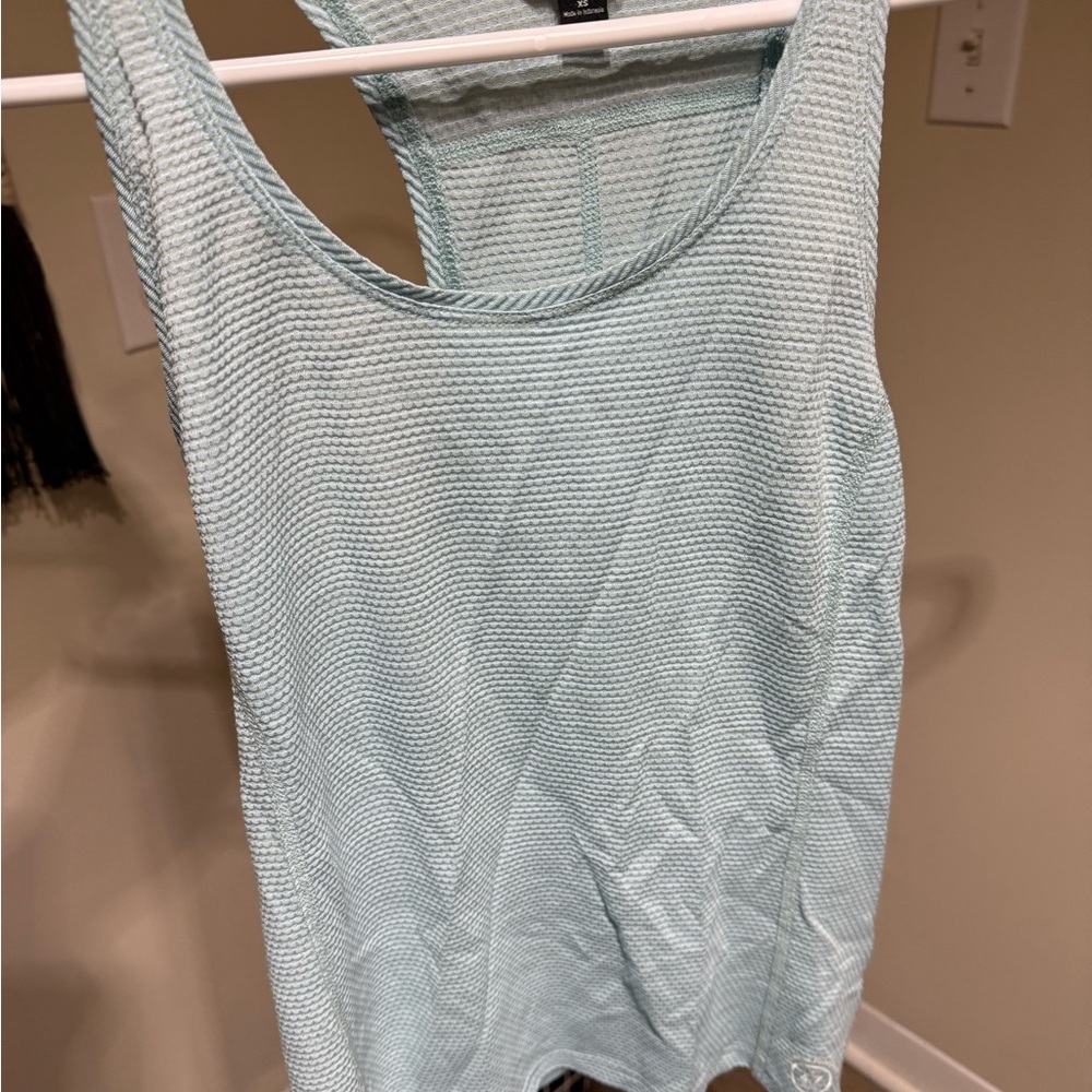 All birds Light Blue tank top